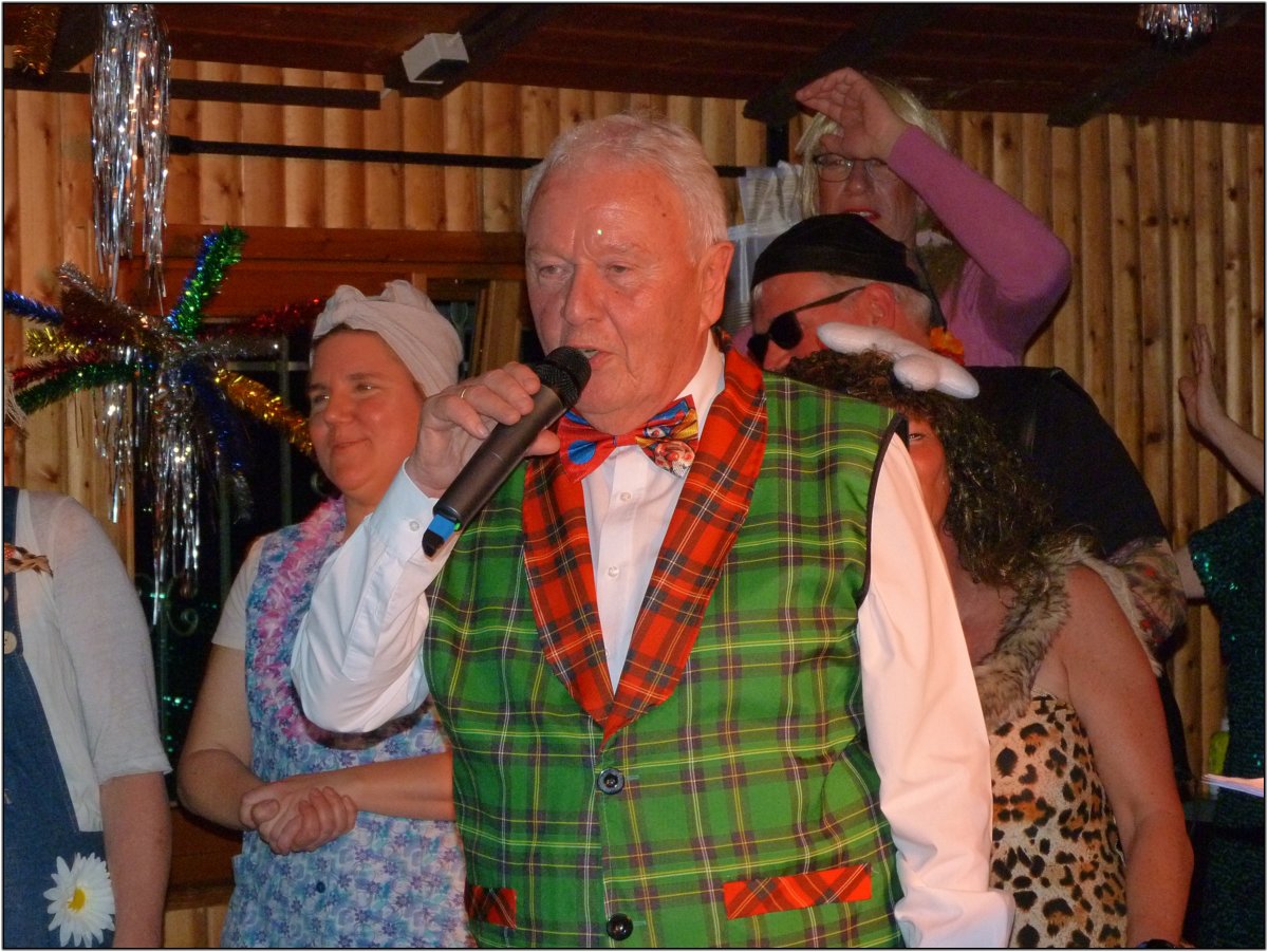 karneval_oelgershausen_2023___106_.jpg